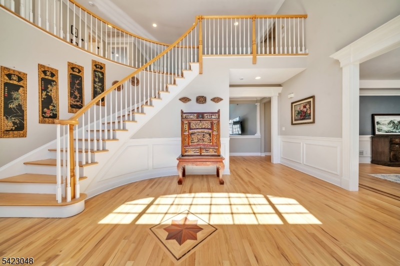 42 Calais Road Mendham, NJ 07945 - Photo 3 of 50