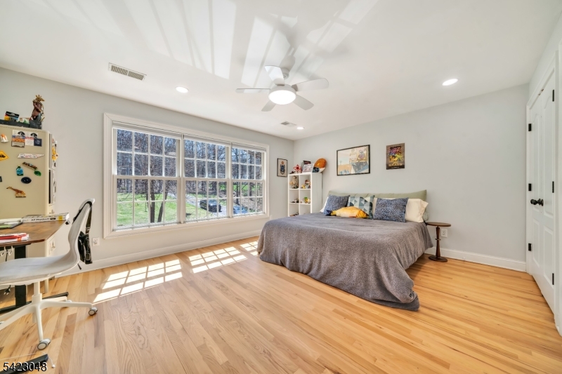 42 Calais Road Mendham, NJ 07945 - Photo 31 of 50