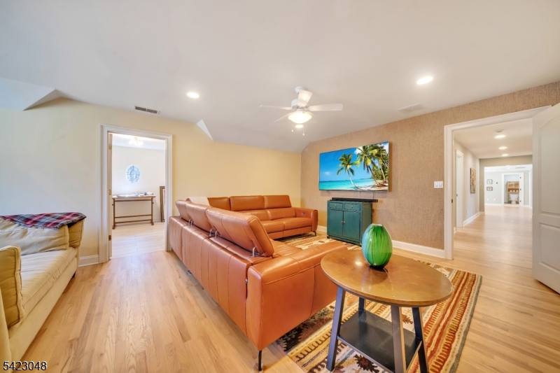 42 Calais Road Mendham, NJ 07945 - Photo 36 of 50