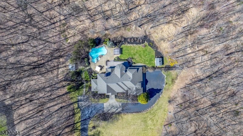 42 Calais Road Mendham, NJ 07945 - Photo 44 of 50