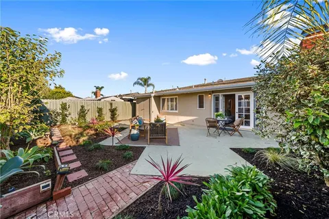 $965,000 | 1741 Tustin Avenue, Unit 11A, Costa Mesa, CA 92627