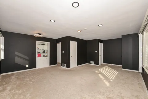 $279,900 | 4319 North 72nd Street, Unit 4321, Milwaukee, WI 53216