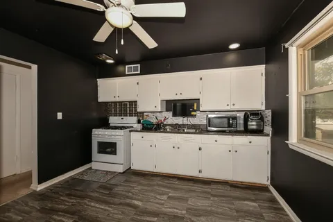 $279,900 | 4319 North 72nd Street, Unit 4321, Milwaukee, WI 53216