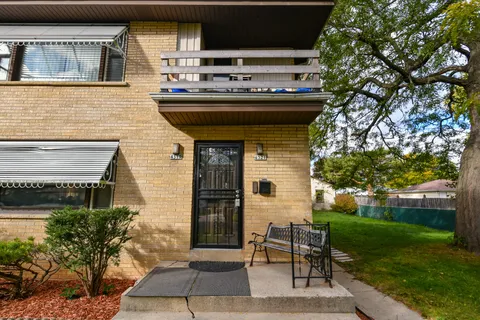 $279,900 | 4319 North 72nd Street, Unit 4321, Milwaukee, WI 53216