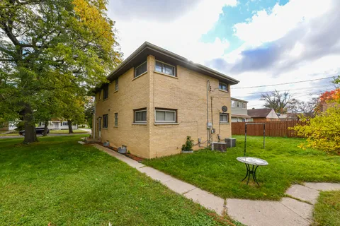 $279,900 | 4319 North 72nd Street, Unit 4321, Milwaukee, WI 53216
