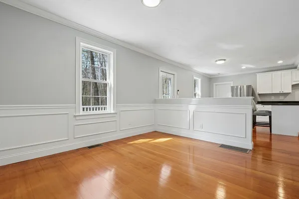 $449,900 | 125 Singletary Avenue, Sutton, MA 01590