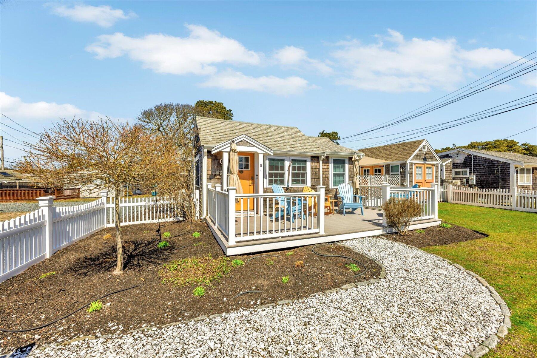 248 Old Wharf Road, Unit B1 Dennis Port, MA 02639 - Photo 4 of 41 11-889A1234