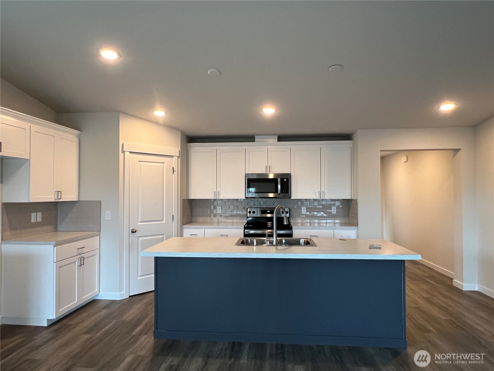 515 North Ruddy Street Moses Lake, WA 98837 - Photo 4 of 11 Gallery Image 4