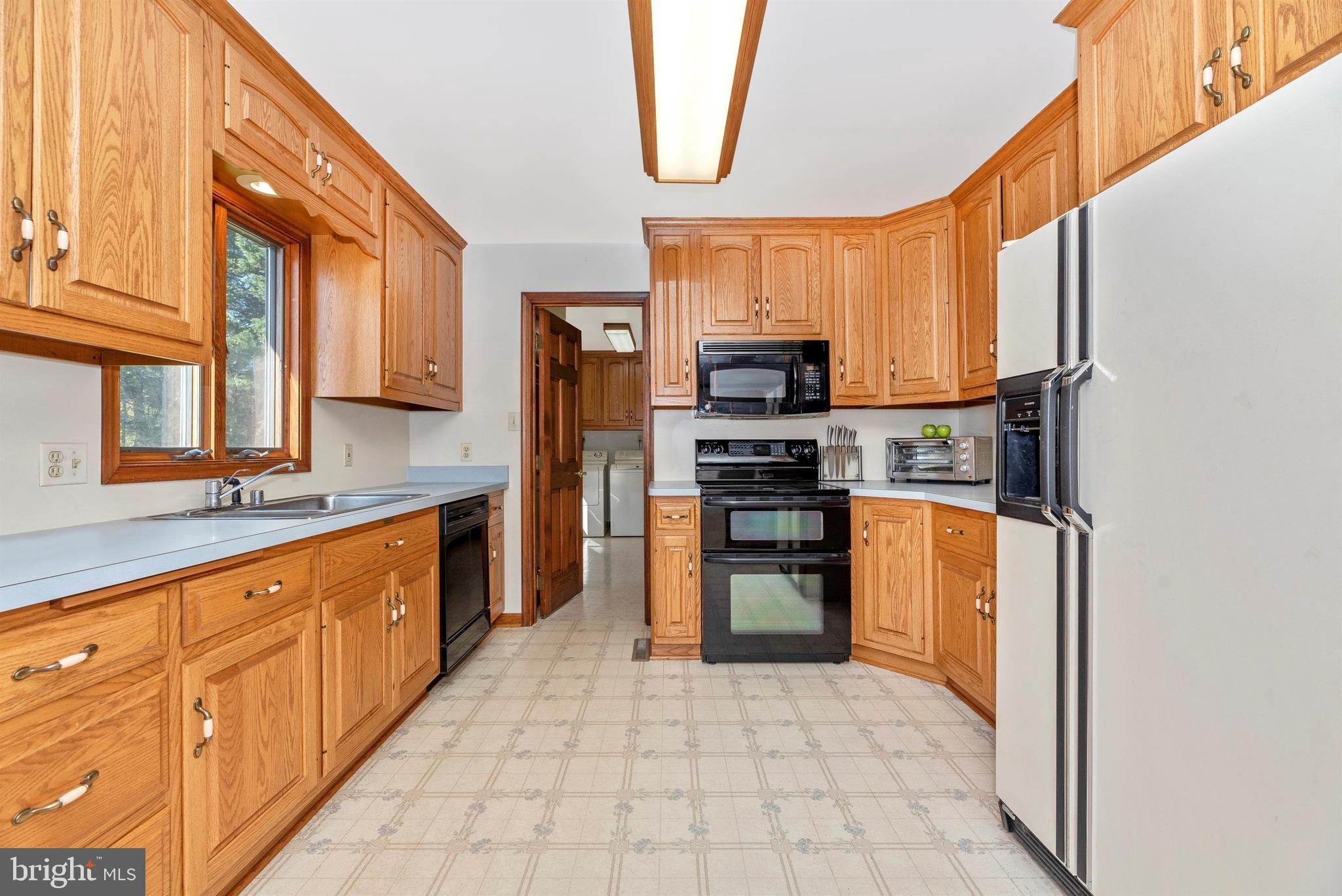 4941 Elmer Derr Road Frederick, MD 21703 - Photo 14 of 64