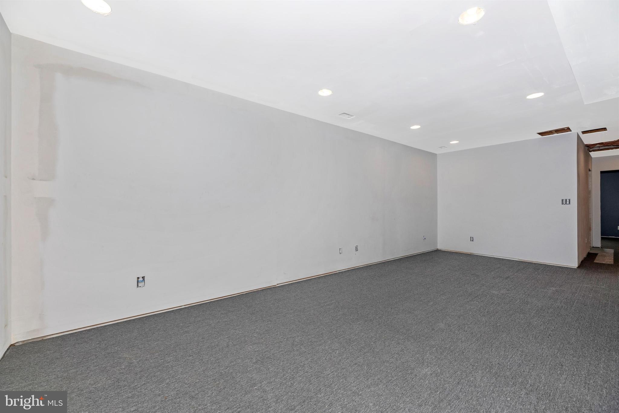 4941 Elmer Derr Road Frederick, MD 21703 - Photo 33 of 64
