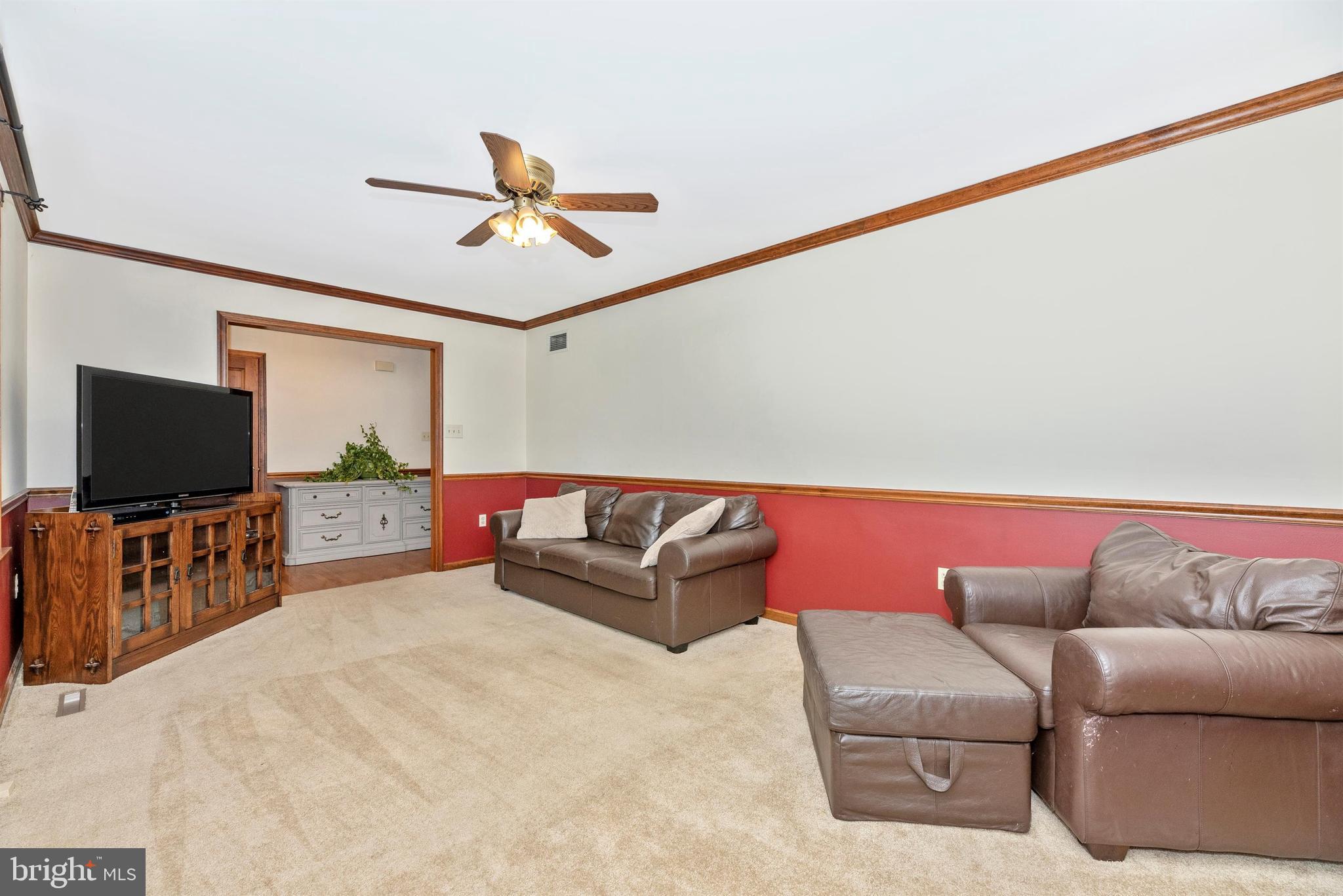 4941 Elmer Derr Road Frederick, MD 21703 - Photo 8 of 64