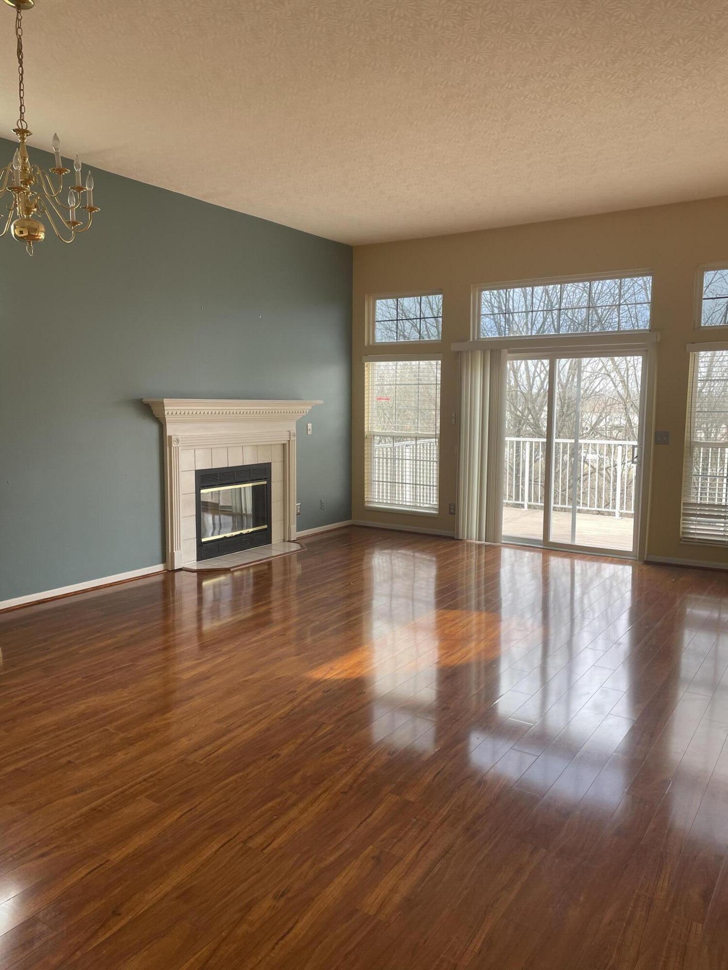 7375 Ridge Edge Court, Unit A Florence, KY 41042 - Photo 2 of 17 Gallery Image 2