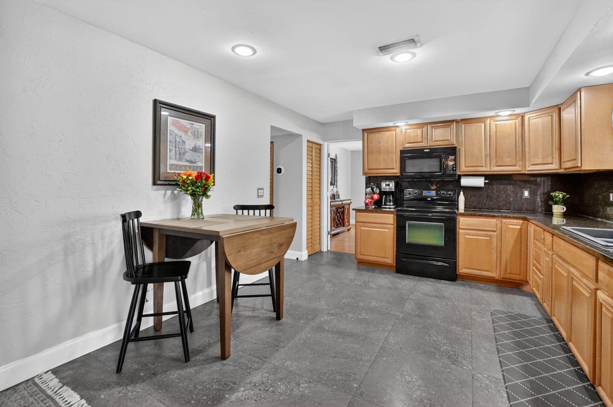 9976 Robins Nest Road Boca Raton, FL 33496 - Photo 12 of 47 14-web-or-mls-DSC_1390