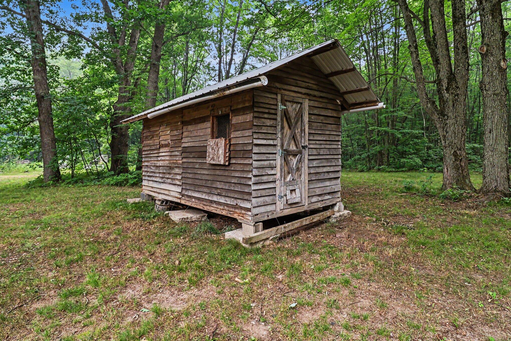 4994 East Madison Road Walkerville, MI 49459 - Photo 29 of 40 027_file_2221