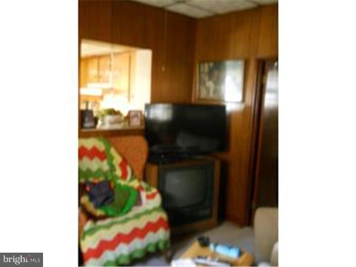 171 Silver Lake Drive Clementon, NJ 08021 - Photo 5 of 10