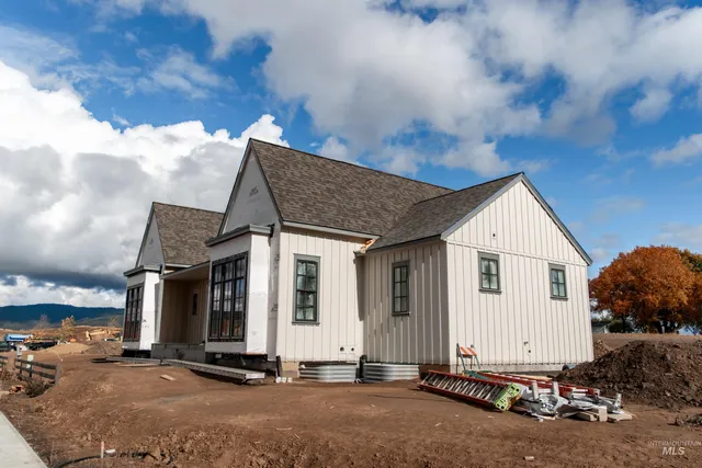 $1,238,892 | 1378 Slonaker, Unit CASA, Moscow, ID 83843