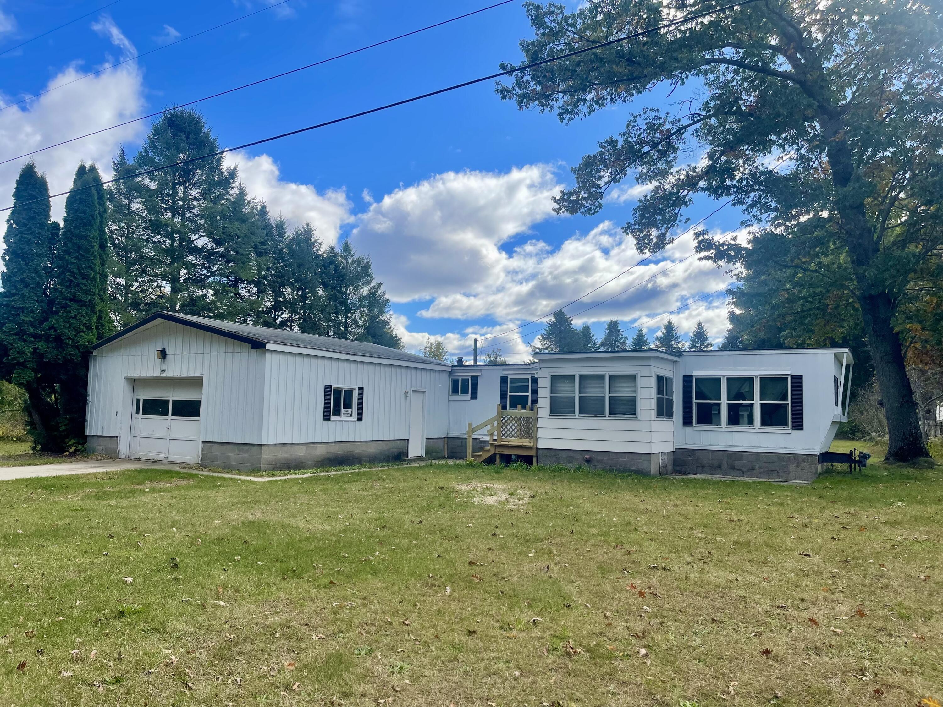 3401 West Webster Road Montague, MI 49437 - Photo 2 of 38 3401 W Webster Road