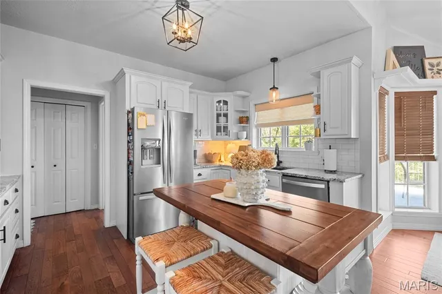 $699,000 | 1001 Paradise Lane, Poplar Bluff, MO 63901