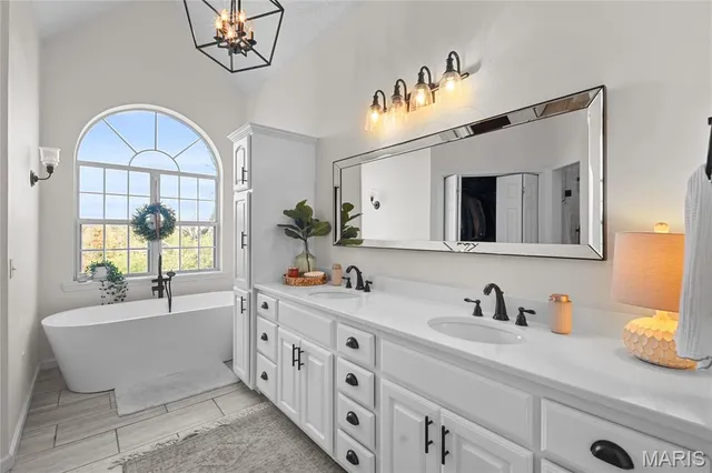 $699,000 | 1001 Paradise Lane, Poplar Bluff, MO 63901