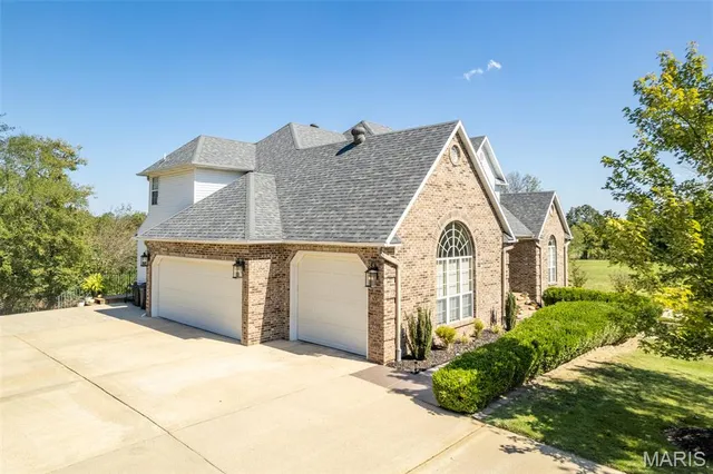 $699,000 | 1001 Paradise Lane, Poplar Bluff, MO 63901