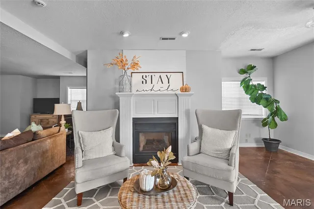 $699,000 | 1001 Paradise Lane, Poplar Bluff, MO 63901