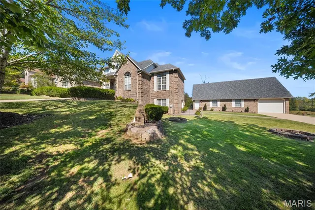 $699,000 | 1001 Paradise Lane, Poplar Bluff, MO 63901