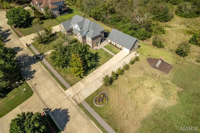 $699,000 | 1001 Paradise Lane, Poplar Bluff, MO 63901