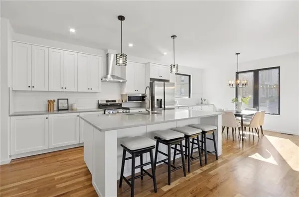$659,000 | 2605 West Paseo Boulevard, Kansas City, MO 64108