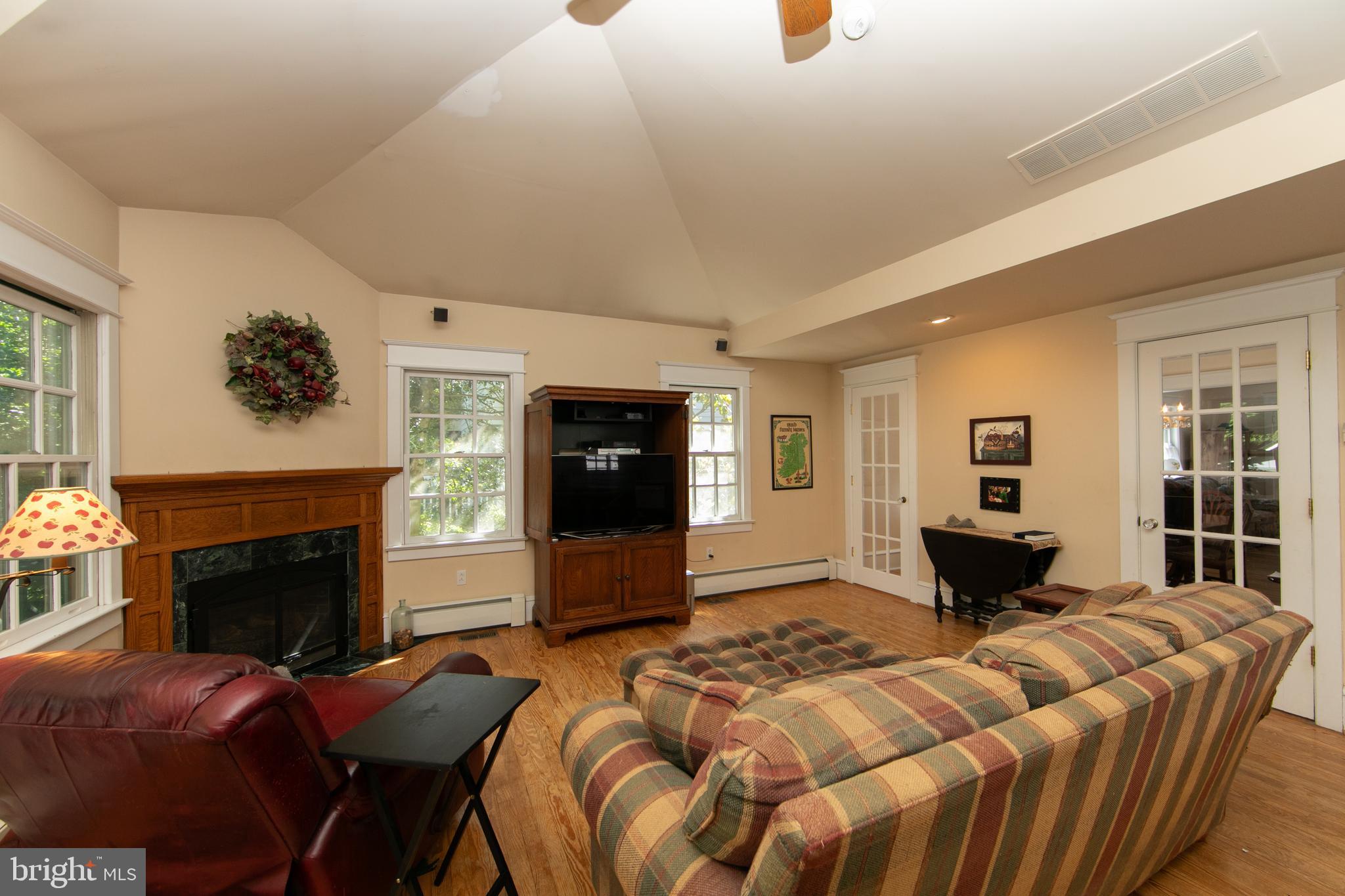 237 Rhoads Avenue Haddonfield, NJ 08033 - Photo 15 of 47 Family room with corner gas fireplace