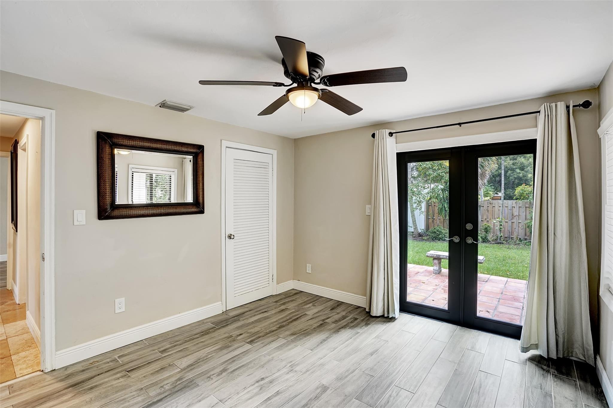 3208 Beacon Street Pompano Beach, FL 33062 - Photo 2 of 26 Photo 2