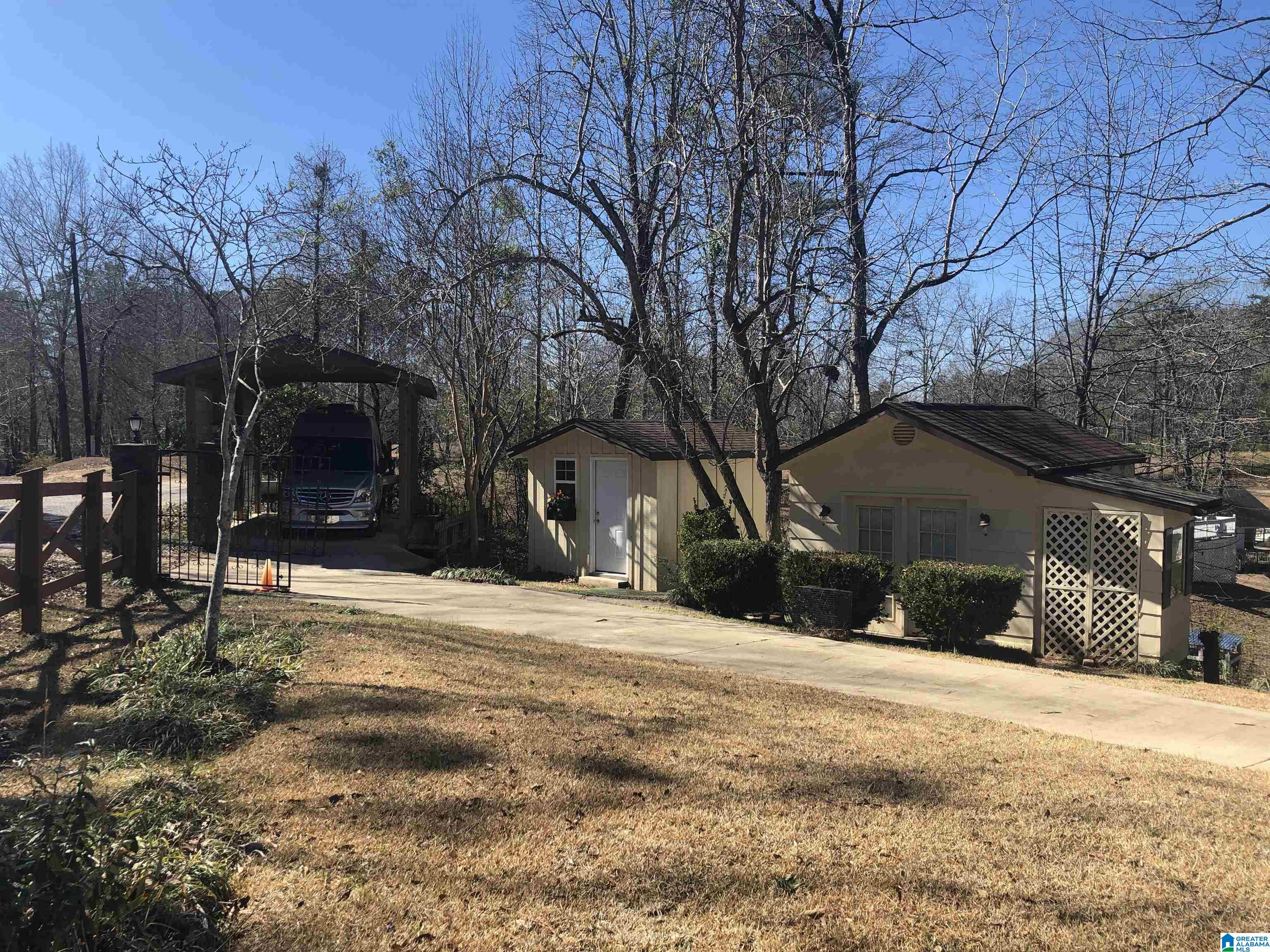 273 County Road 602 Clanton, AL 35046 - Photo 2 of 80