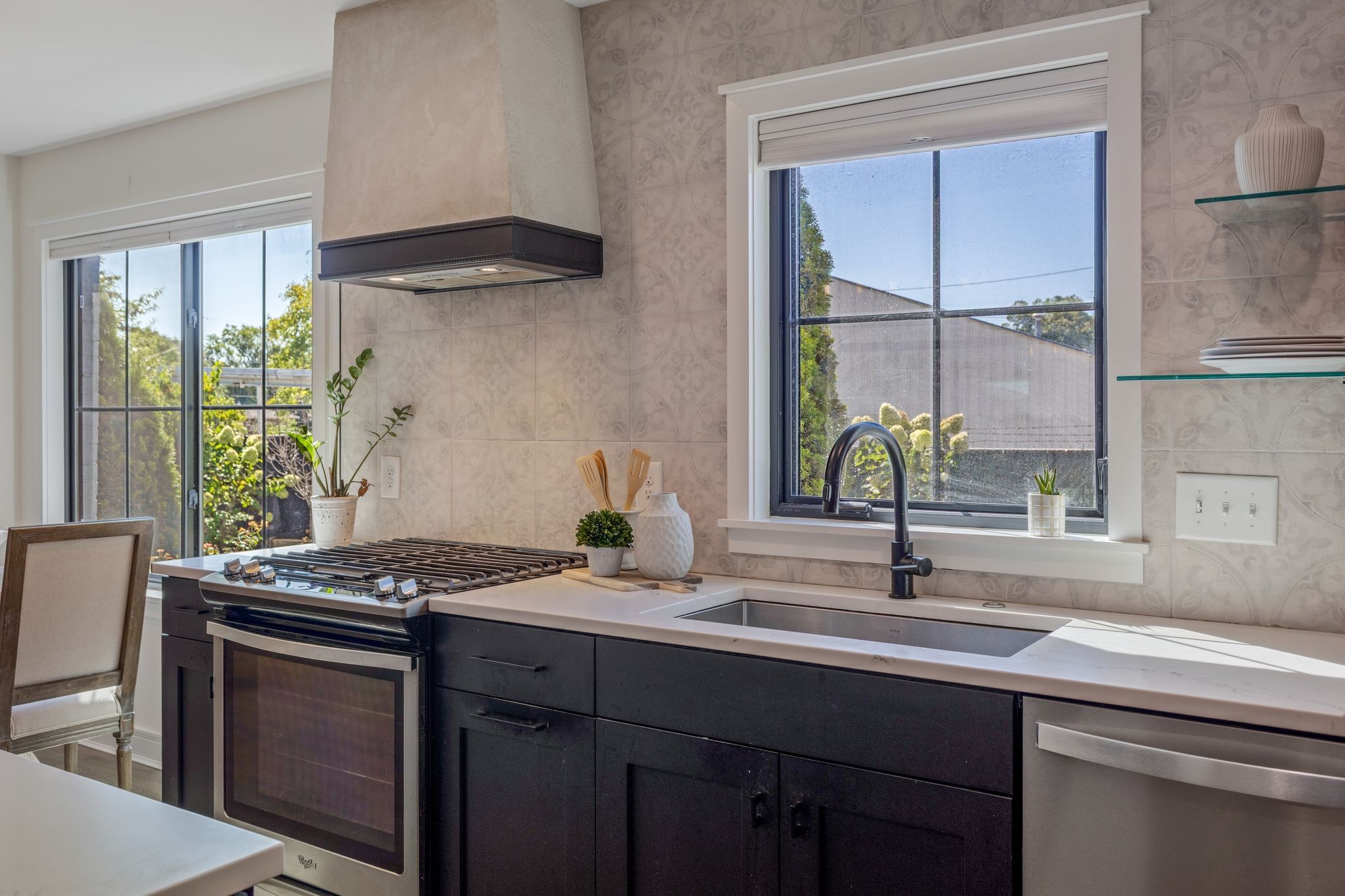 352 9th Avenue North Franklin, TN 37064 - Photo 9 of 42