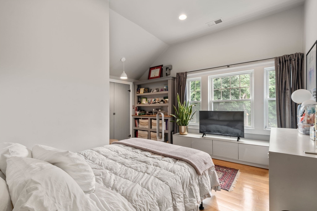 18 Shears Street Wrentham, MA 02093 - Photo 19 of 42