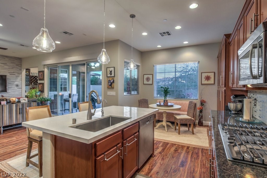 1151 Casa Palermo Circle Henderson, NV 89011 - Photo 17 of 50