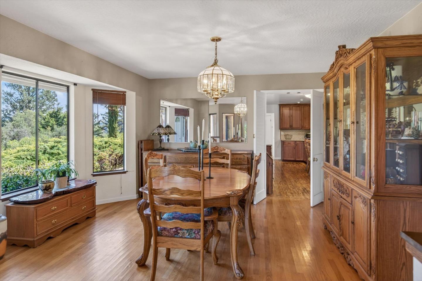 25149 Radonich Road Los Gatos, CA 95033 - Photo 11 of 47