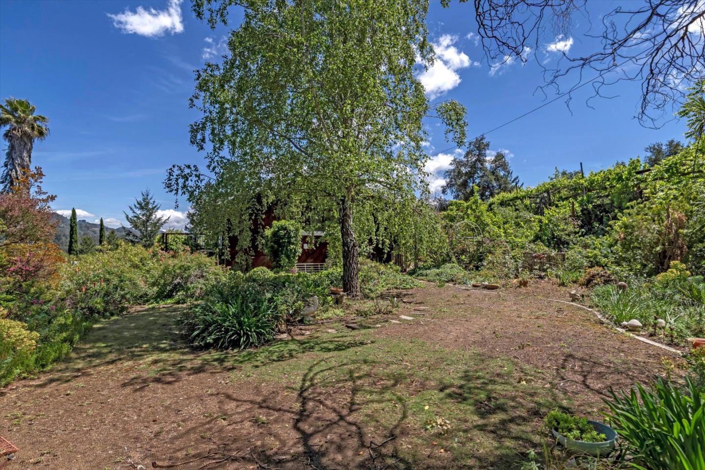 25149 Radonich Road Los Gatos, CA 95033 - Photo 36 of 47
