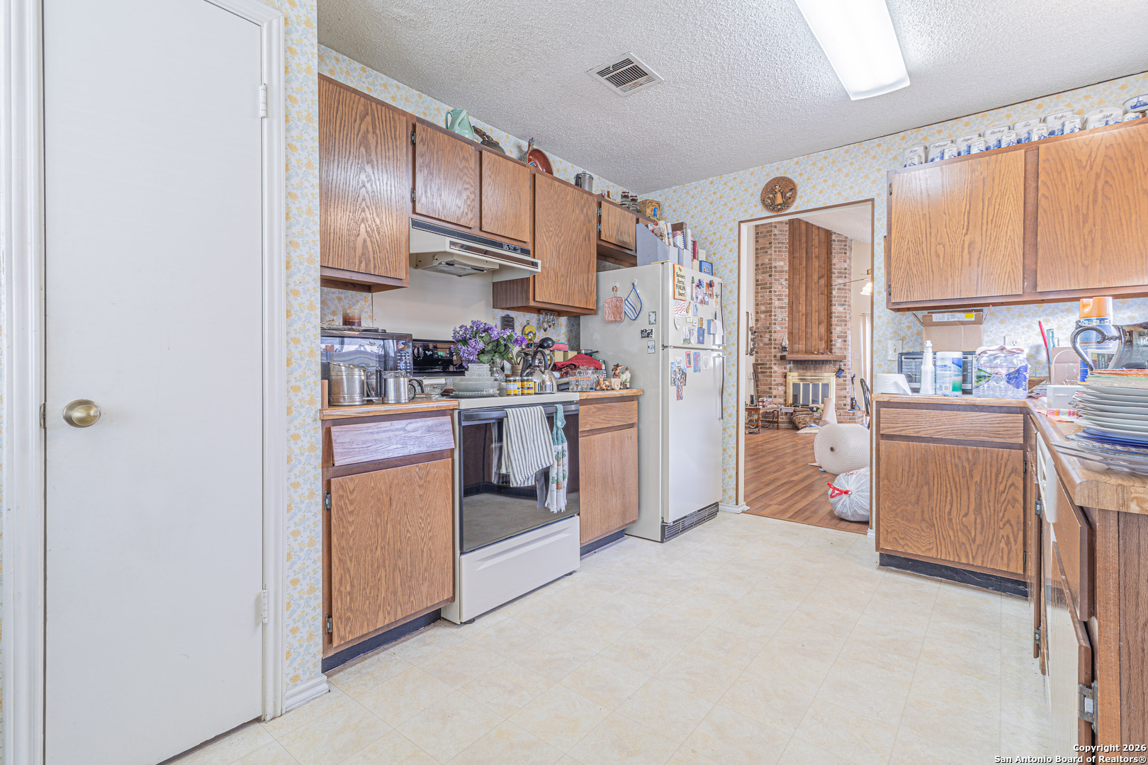 3675 Ridge Cluster Street San Antonio, TX 78247 - Photo 18 of 37