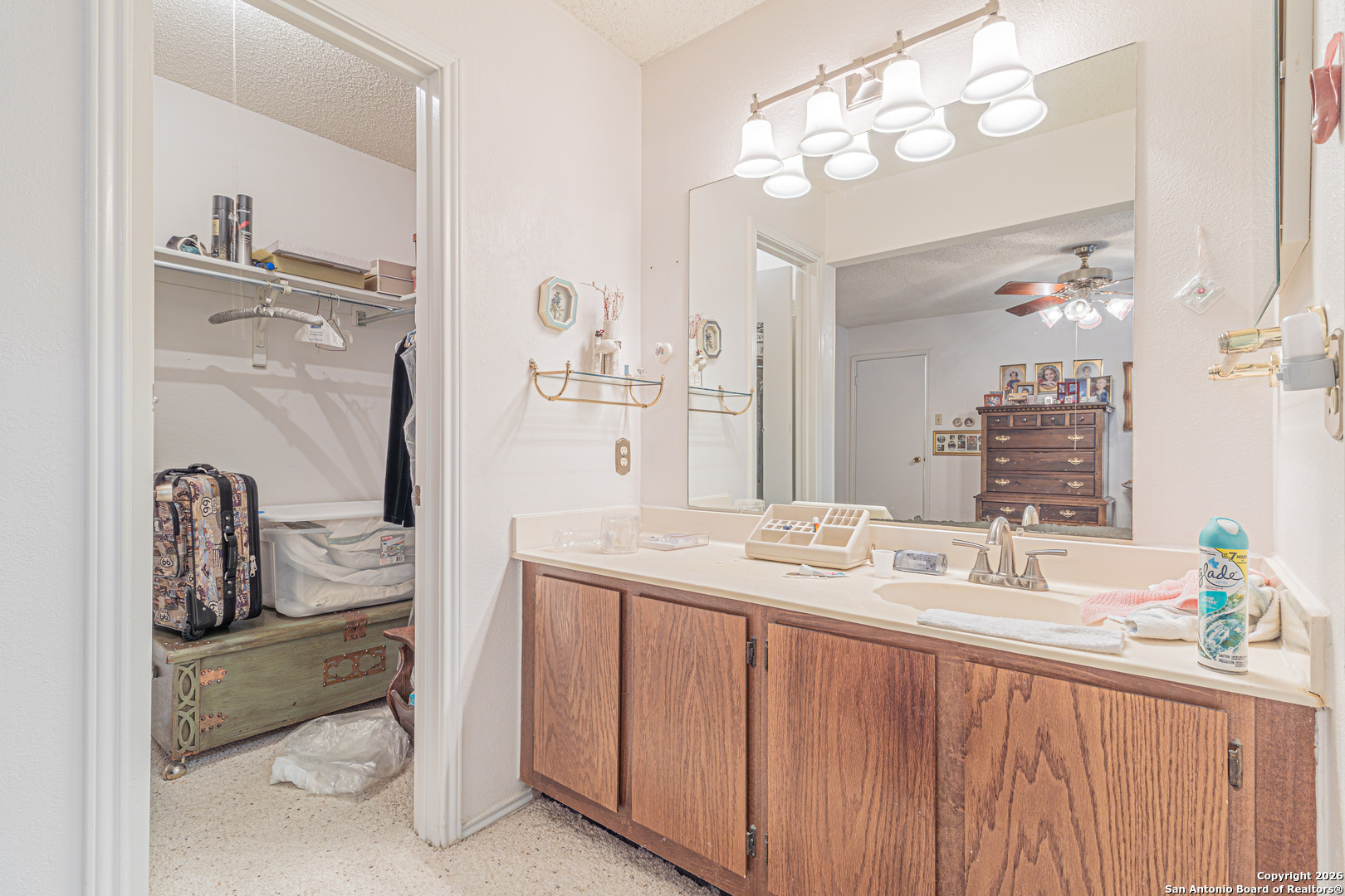 3675 Ridge Cluster Street San Antonio, TX 78247 - Photo 23 of 37