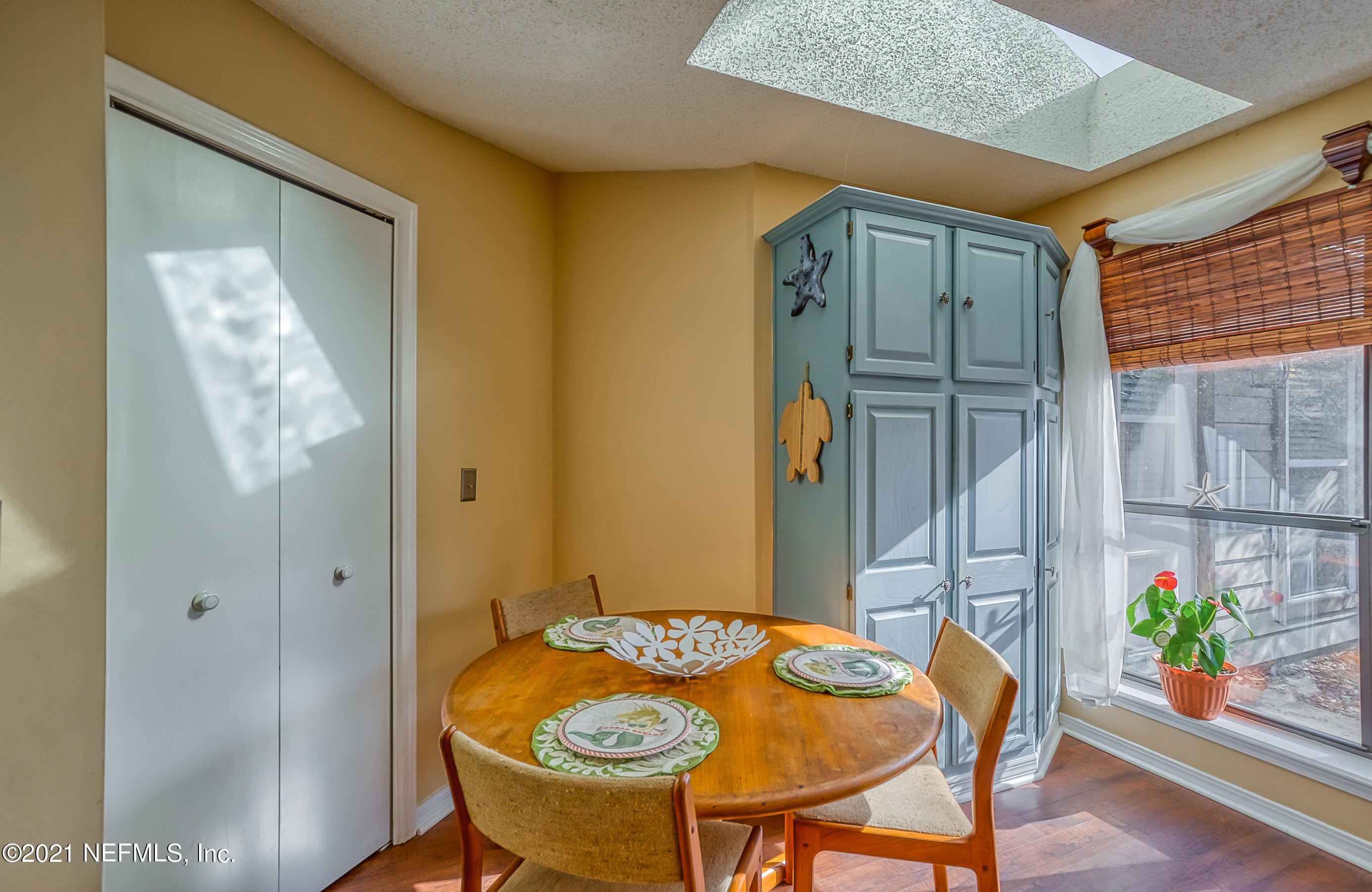 85 Oakwood Road Jacksonville Beach, FL 32250 - Photo 13 of 82 904RealEstatePhotography.com-8
