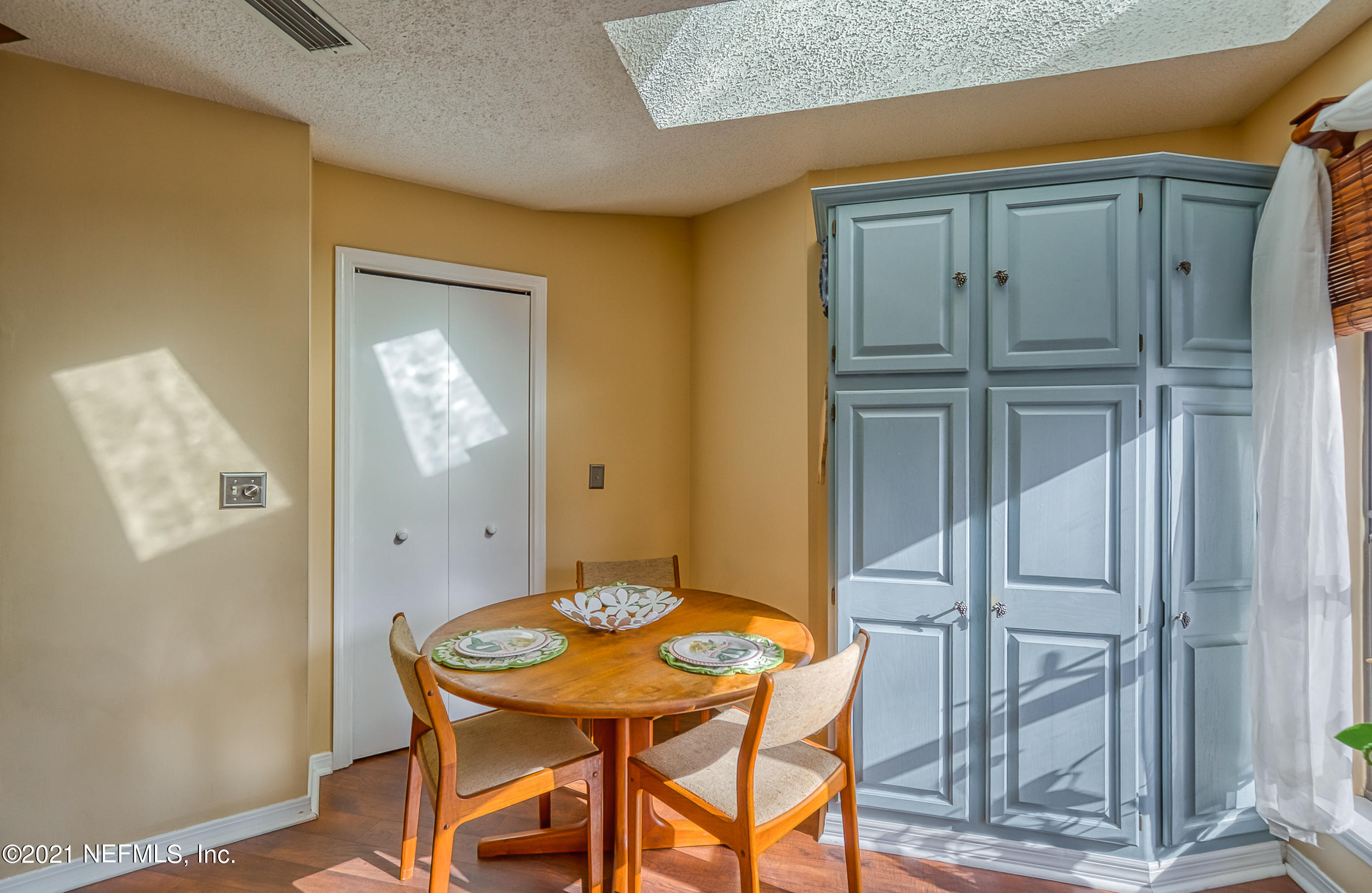 85 Oakwood Road Jacksonville Beach, FL 32250 - Photo 14 of 82 904RealEstatePhotography.com-9