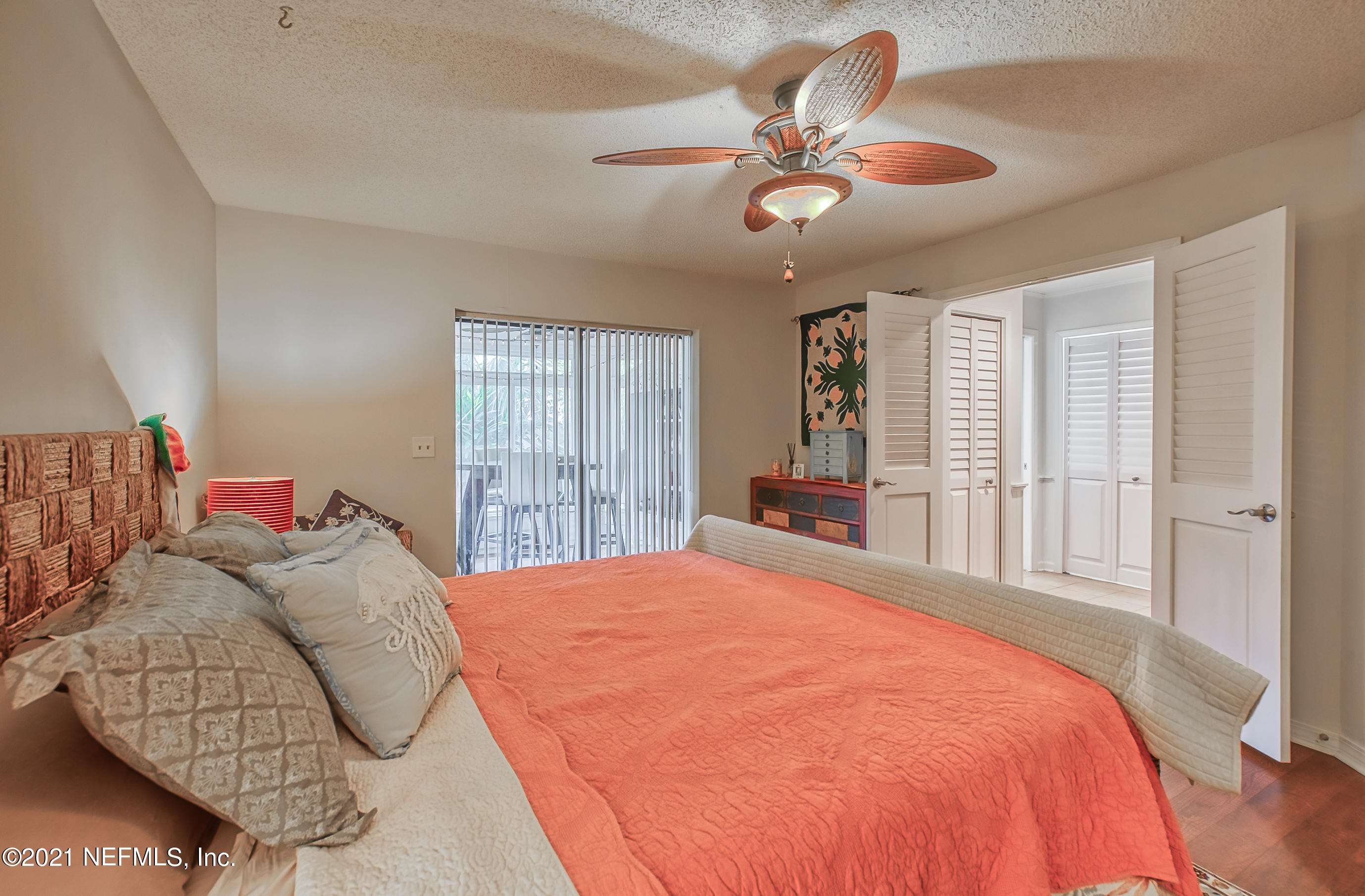 85 Oakwood Road Jacksonville Beach, FL 32250 - Photo 22 of 82 904RealEstatePhotography.com-25