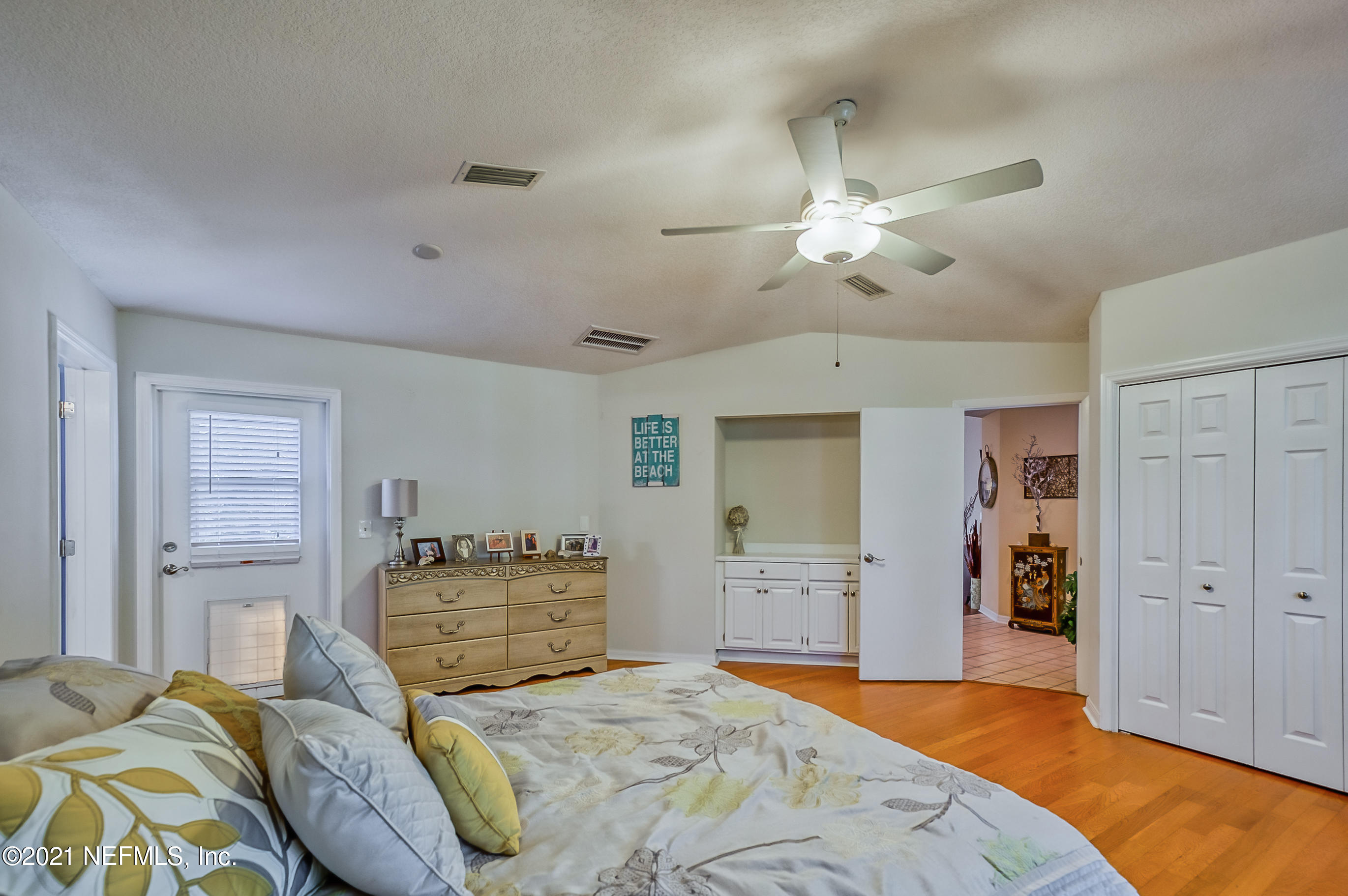 85 Oakwood Road Jacksonville Beach, FL 32250 - Photo 45 of 82 904RealEstatePhotography.com-41