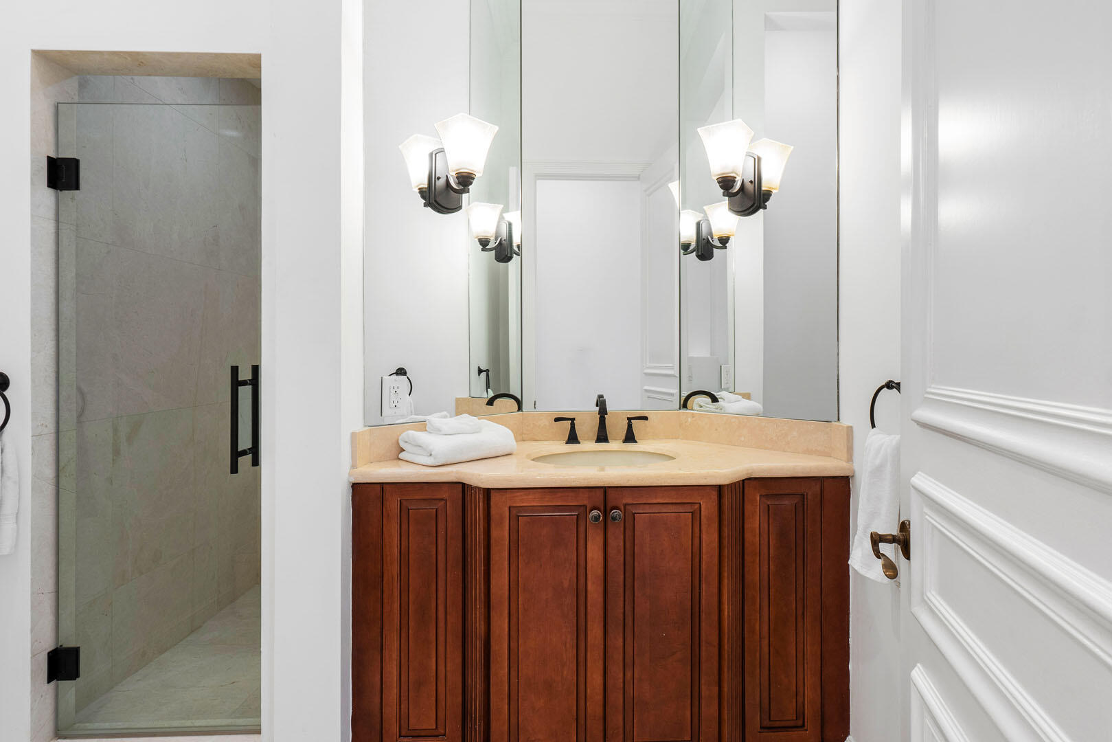 2166 West Silver Palm Road Boca Raton, FL 33432 - Photo 31 of 53 2166_W_Silver_Palm_Road_31