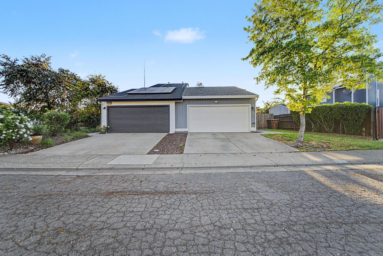 230 R R Lincoln, CA 95648 - Photo 3 of 23