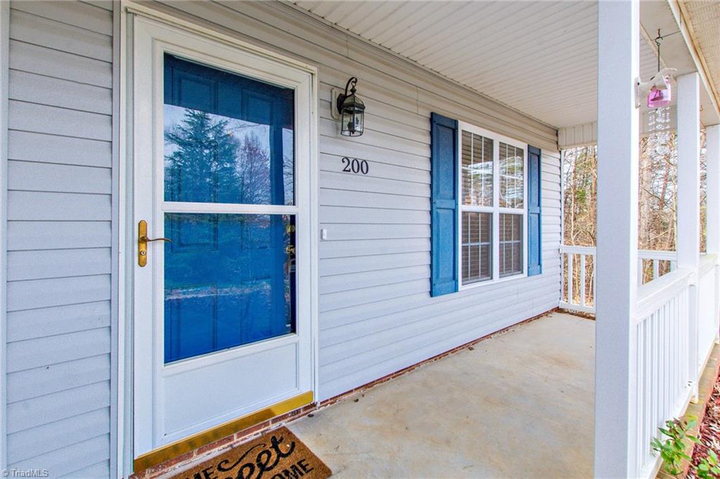 200 Grade Street Rural Hall, NC 27045 - Photo 5 of 29