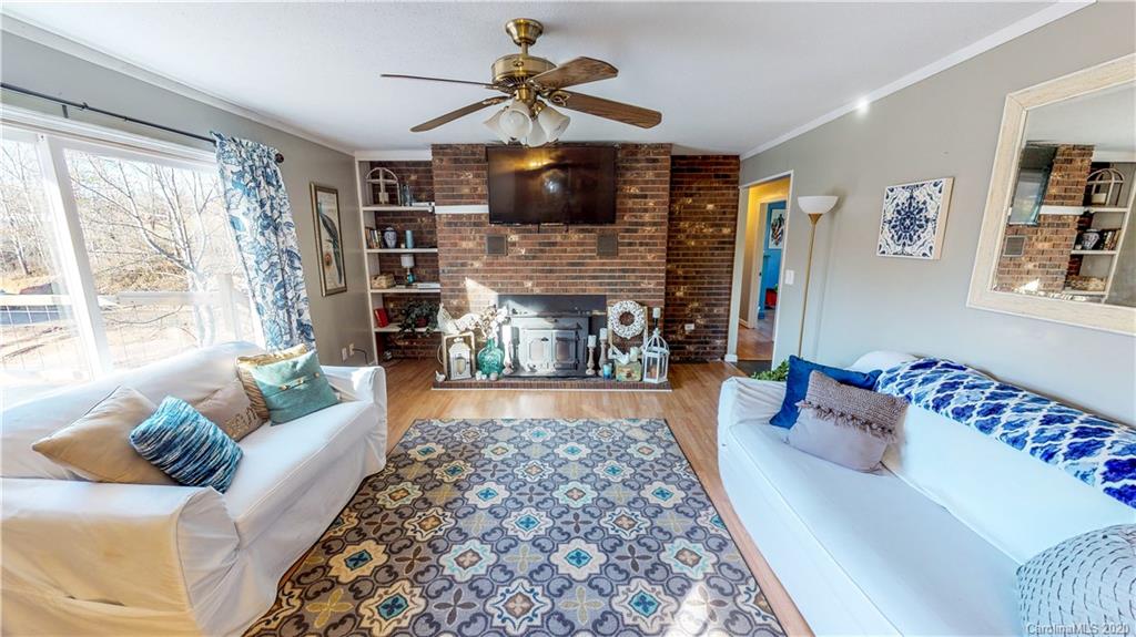 148 Martin Branch Road Leicester, NC 28748 - Photo 5 of 20 Gallery Image 5