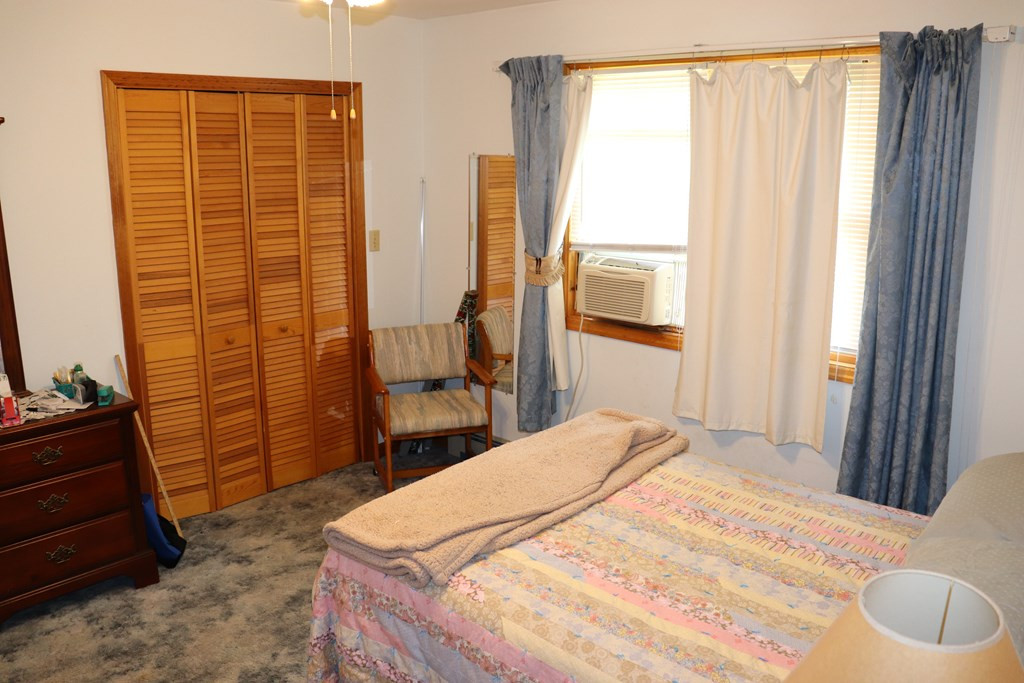 112 Moffitt Road Plattsburgh, NY 12901 - Photo 8 of 19 Gallery Image 8