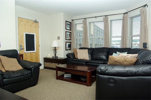 429 Border Street, Unit 4 Boston, MA 02128 - Photo 2 of 12