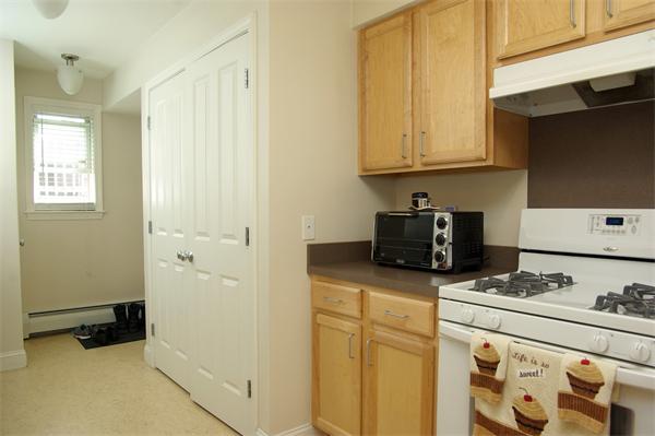 429 Border Street, Unit 4 Boston, MA 02128 - Photo 9 of 12
