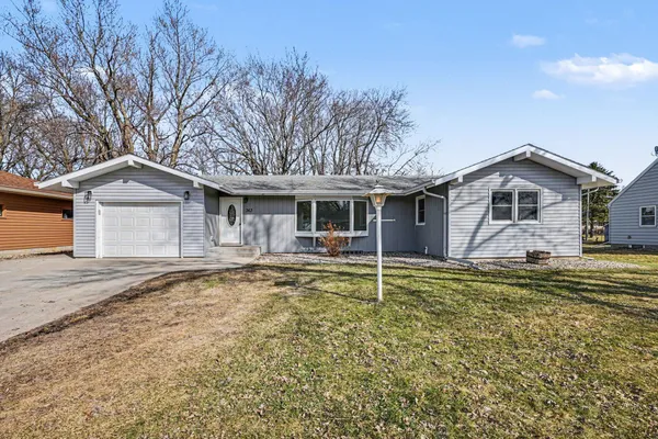 $260,000 | 363 North Waterville Avenue, Le Center, MN 56057